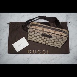 Gucci monogram belt bag (fanny pack)
